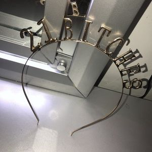 “21 Bitches” Headband 🥂!
